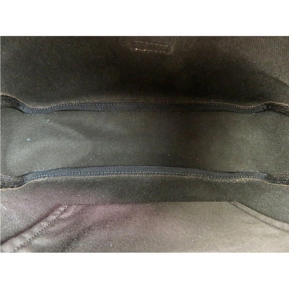 Gucci Beige and Olive Shoulder Bag - Picture 9 of 16